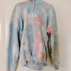 Zeta Hoodie